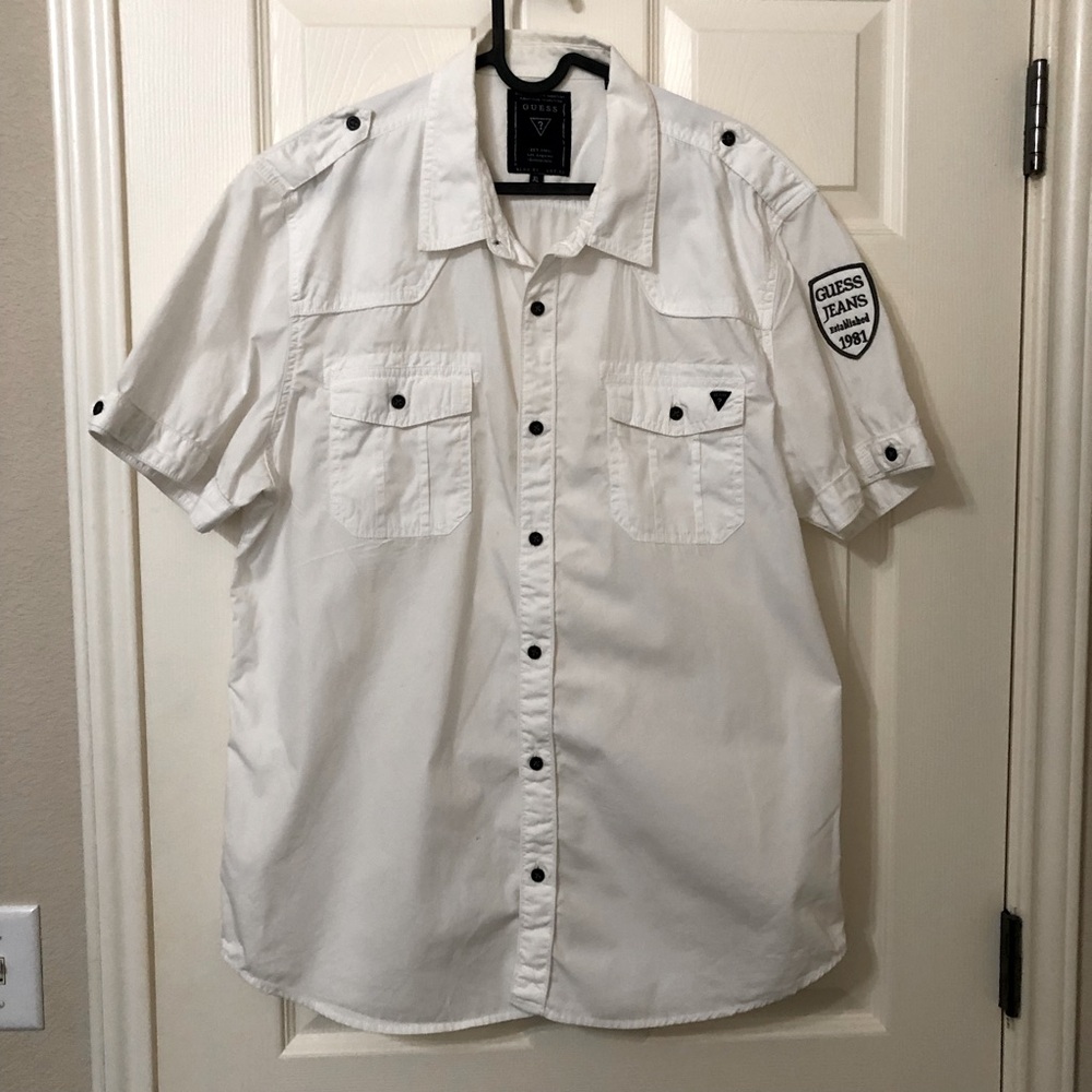 Guess logo Men's Casual White Button Down Cotton Shirt short sleeve patch